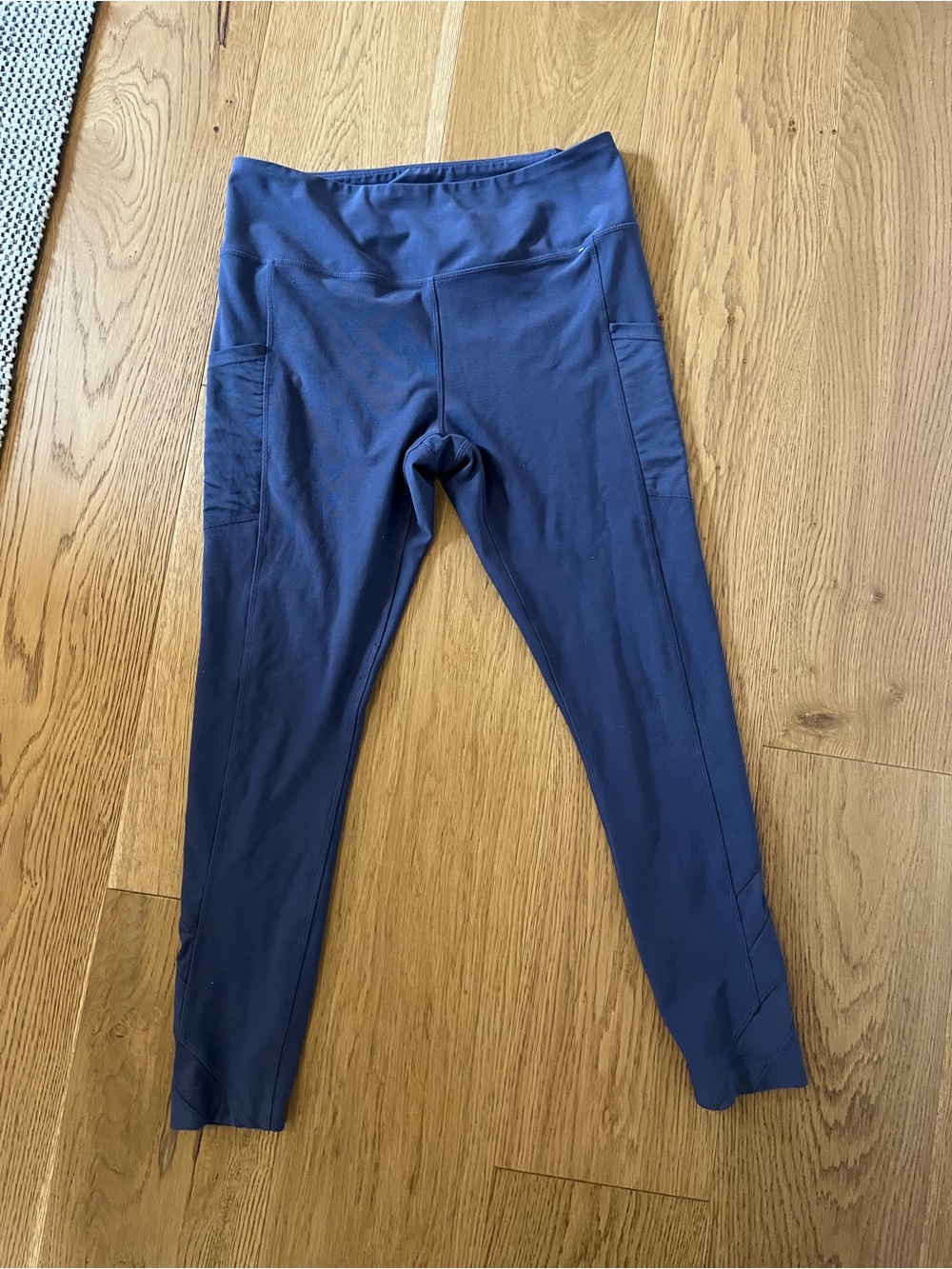Mondetta Navy Blue Leggings with Side Pockets